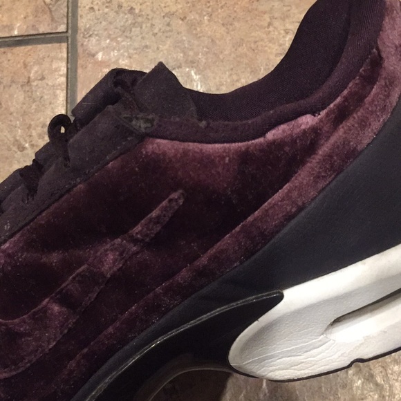 Nike crushes velvet air purple sneaker force 1 - Picture 6 of 7